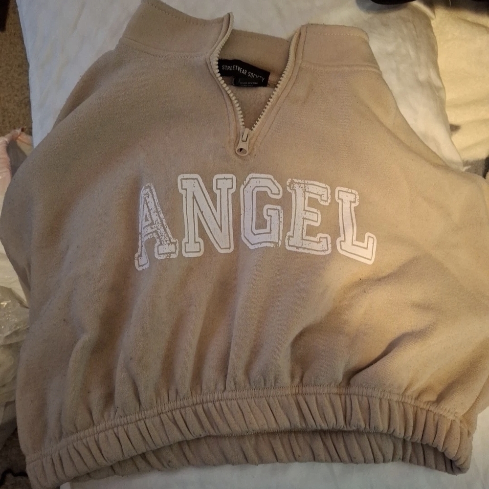 Streetwear Supply Angel Cropped Quarter-Zip Sweatshirt - Tan